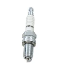 Champion Copper Core Plus RA8HC Spark Plug